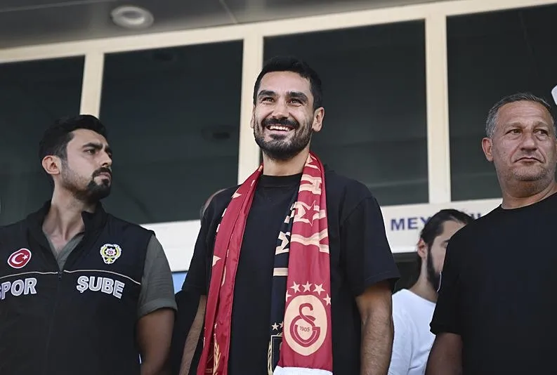 İlkay Gündoğan’dan Mertens etkisi