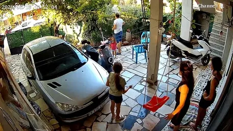 Fethiye’de kapı gıcırtısı cinayeti: Komşu dehşeti kamerada
