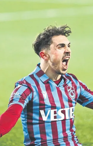 Trabzonspor forması giyen Abdülkadir Ömür: Avrupa defterini kapatmadım