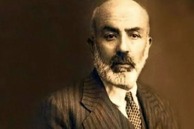 İstiklal şairinin hayali gerçeğe dönüşüyor! Mehmet Akif Ersoy'un torunu: 'Asım'ın nesli'ne yaklaştık
