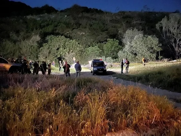 Bu acıya yürek dayanmaz! Dereye düşüp ölen adamın cansız bedenini oğlu buldu-3