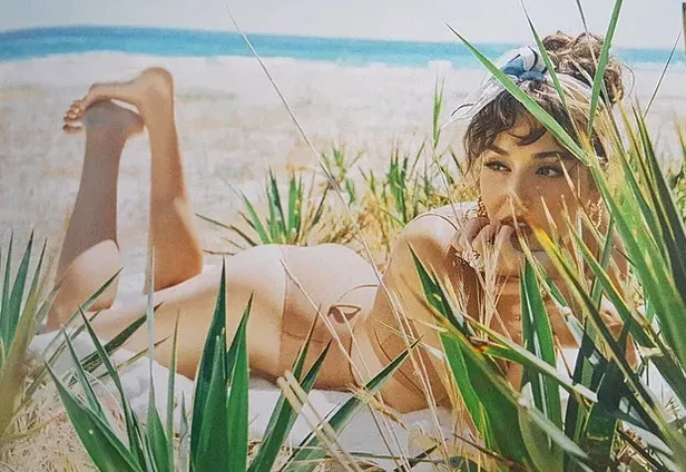 Hande Erçel'e Kerem Bürsin aşkı yaradı! 'Yataktan çıkmak istemediğim günler' oluyor diyor... 1 dakika yetti cayır cayır yakıyor-6