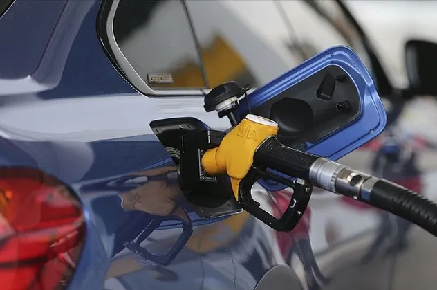 Son dakika: Benzin ve motorine büyük indirim!
