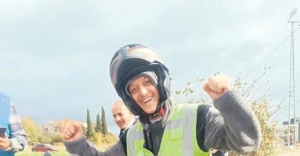 Mesut Özil Arnavutköy'de ehliyet sınavına girdi!