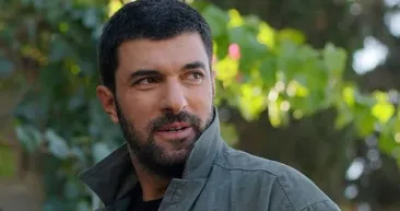 Gözlerden uzak tutuyor ama... İşte Engin Akyürekin annesi