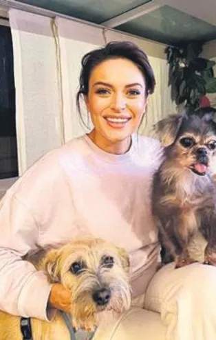 Ezgi Mola'nın Instagram paylaşımına beğeni yağdı