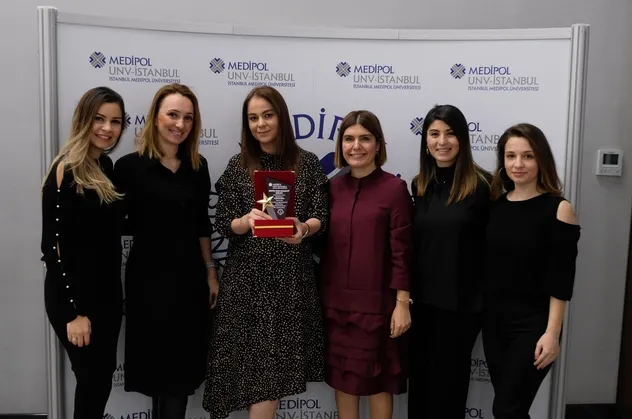 2. Medipol İK Ödülleri'nde Turkuvaz Medya "Yılın En Çok Yeni Mezun Çalıştıran Kurumu" ödülüne layık görüldü