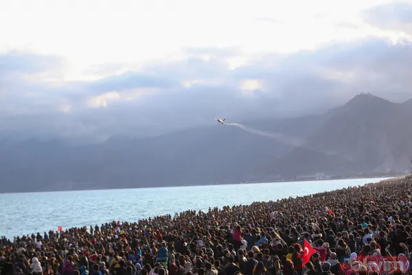 Antalya'nın fethi törenlerinde SOLOTÜRK'ten nefes kesen gösteri - 8