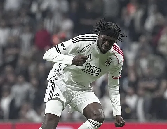 Tammy Abraham şoku!