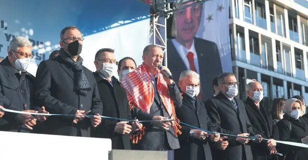 Başkan Erdoğan, Avrupa’nın en büyük kağıt fabrikasının açılışında önemli mesajlar verdi