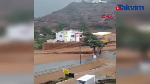 Marmaris’te sağanak yağış etkili oldu!