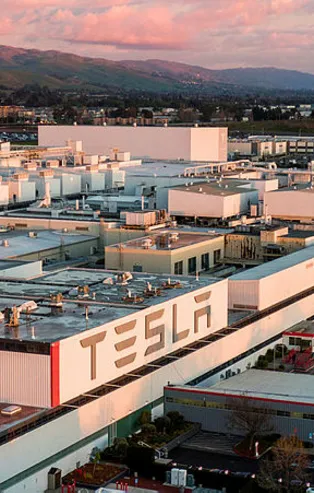 ABD'deki Tesla fabrikasında koronavirüs şoku! Elon Musk açılmasını istemişti...