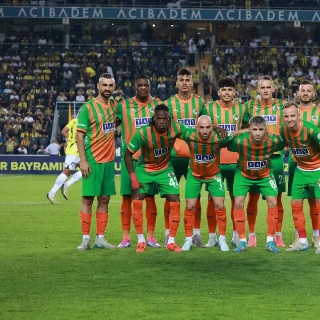 Ligde Akdeniz derbisi