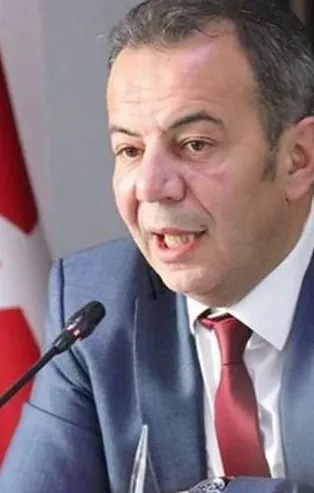 Bolu’nun CHP'li Başkanı Tanju Özcan'dan skandal üstüne skandal! Ahlaksız çıkışı ile tepkilerin odağı oldu