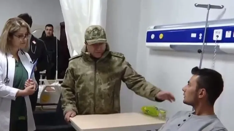 ▶️ Milli Savunma Bakanı Yaşar Güler yaralı askerleri ziyaret etti!