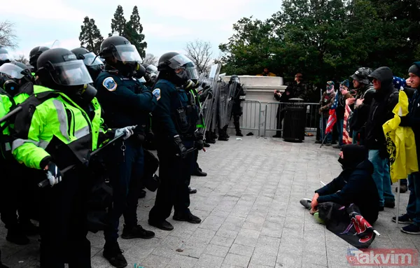 ABD'de 6 Ocak baskını! Protestocular Kongre binasına nasıl girdi? Son dakika görüntüleri şoke ediyor - 33