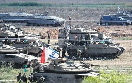 israel-1697328851561.jpeg İsrail'den katliam! Bombalar altında yüzlerce çocuk öldü: Ellerine "cesetleri tanınsın" diye ad-soyadları yazıldı-4