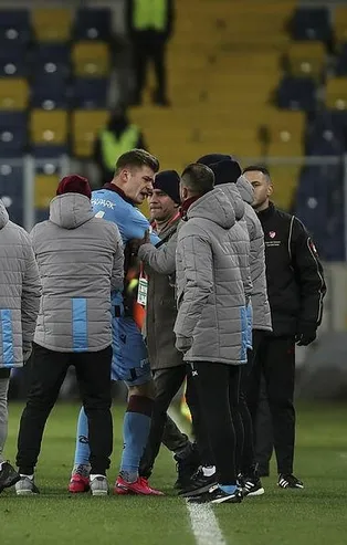 Baiano'nun tekmeleri Sörloth'un bacağını deldi!