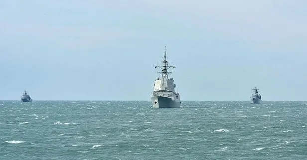 TCG Kemalreis’in de aralarında olduğu NATO savaş gemileri, ortak tatbikat için Gürcistan’a geldi