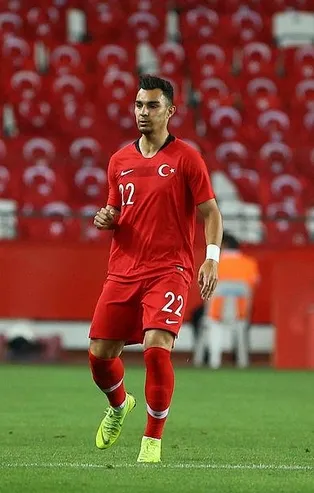 Kaan Ayhan için 1.5 milyon euro!