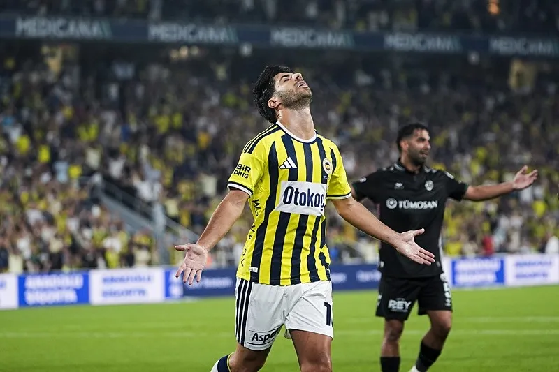 fenerbahcede-marco-asensio-sahalara-donuyor-eyupspor-maci-kadrosunda-yer-alacak-1789558279183.jpeg Fenerbahçe'de Marco Asensio müjdesi! Formaya kavuşacağı maç belli oldu-3