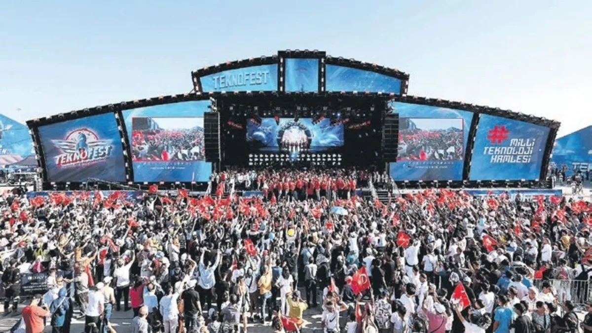 TEKNOFEST İstanbul bugün başladı! 565 binden fazla takım ve 1 milyon 100 bin yarışmacı başvuruda bulundu