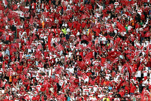 Alman’ın bozkurt hazımsızlığı devam ediyor! Merih Demiral’ı hedef gösteren Bild Başkan Erdoğan’ı işaret etti - 8