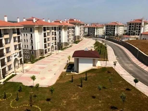 ucuza-konut-almak-isteyenlere-mujde-toki-18-ilde-1707-ev-ile-cikacak-1637286637314.jpeg Ucuza konut almak isteyenlere müjde! TOKİ 18 ilde 1707 ev ile çıkacak-8