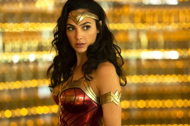 Wonder Woman filminin oyuncuları kimler? Wonder Woman konusu ne?-1