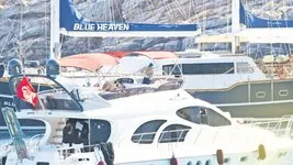 Yaz sezonu açıldı! Ünlüler soluğu Bodrum’da aldı