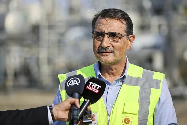 enerji-ve-tabii-kaynaklar-bakani-fatih-donmez-tarih-verdi-abdulhamid-han-sondaj-gemisi-goreve-cikiyor-1658864841397.jpeg Enerji ve Tabii Kaynaklar Bakanı Fatih Dönmez tarih verdi! Abdülhamid Han sondaj gemisi göreve çıkıyor...-2