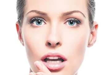 Yanak dudak kalbine bak!