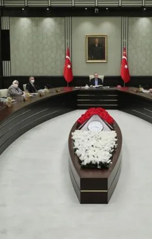 Son dakika: 65 yaş üstü ve 20 yaş altı toplu taşıma kullanabilecek mi? Toplu taşıma yasağı var mı?