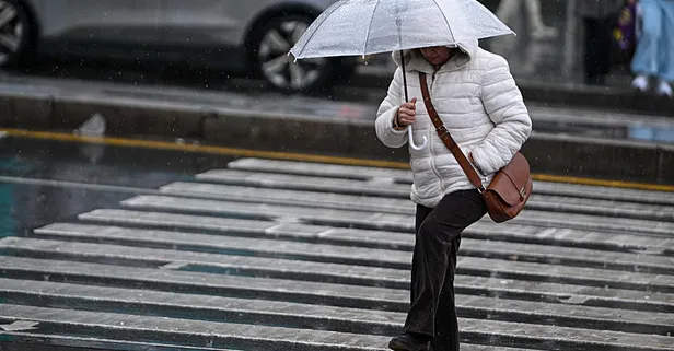 Kış geri dönüyor! Meteoroloji'den 8 ile kar, sağanak ve fırtına alarmı! İstanbul için kritik 48 saat