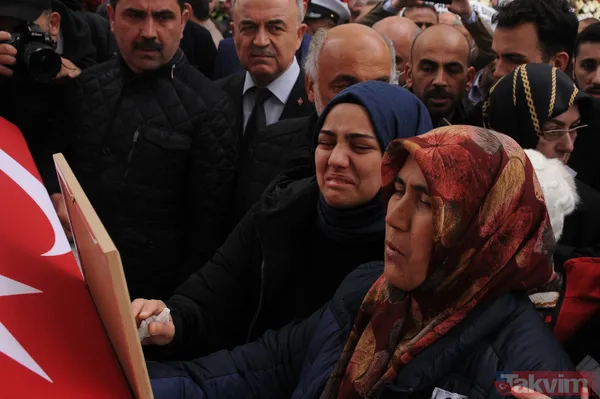 Şehit Teğmen Talha Bahadır, Yalova'da toprağa verildi! Cenaze namazını babası kıldırdı - 14