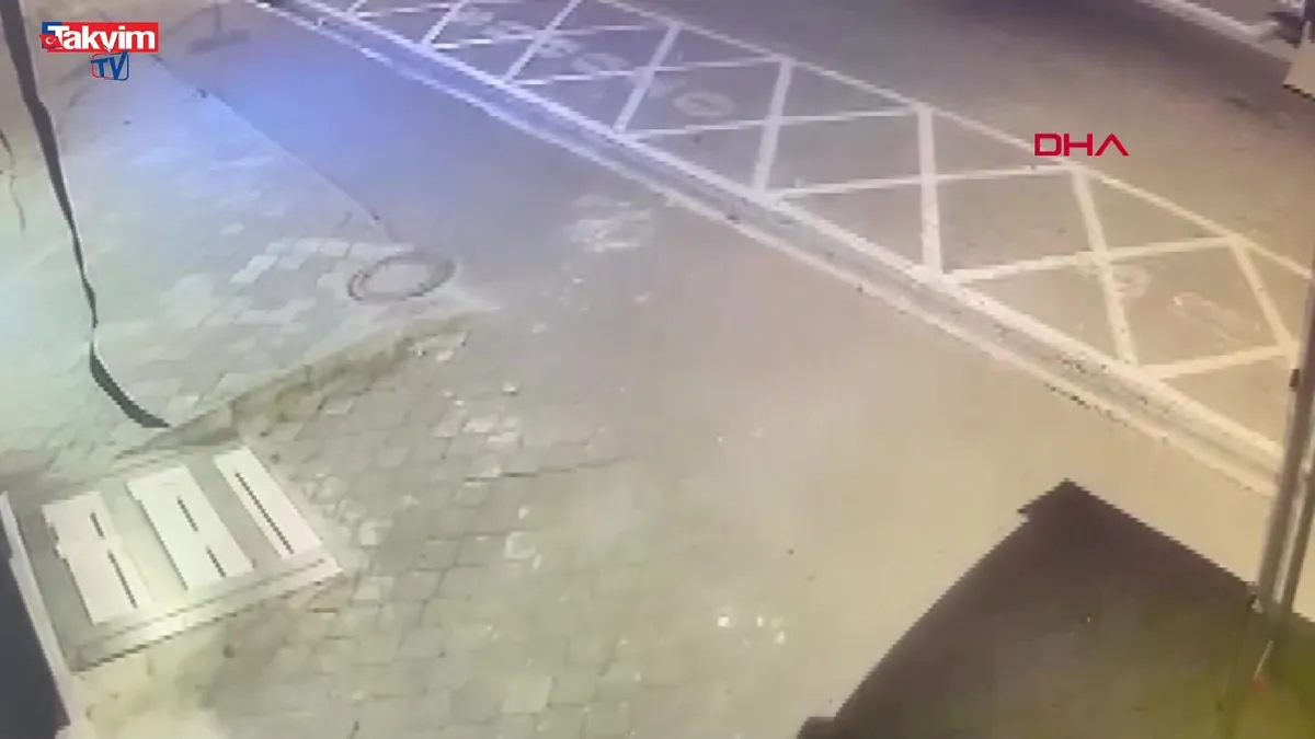 Fethiye'de AK Parti binasına taşlı saldırı | VİDEO