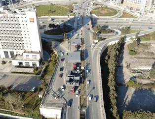 Dev gemi parçaları tırlarla taşındı! Yol trafiğe kapatıldı