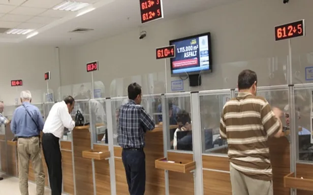 bankalar-bayram-tatiline-ne-zaman-girecek-19-temmuz-arefe-gunu-bankalar-acik-mi-bayramda-havale-eft-yapilacak-mi-1626182801727.jpg 19 Temmuz- 23 Temmuz bayramda havale EFT yapılacak mı? Arefe günü bankalar açık mı? Bankalar bayram tatiline ne zaman girecek?-3