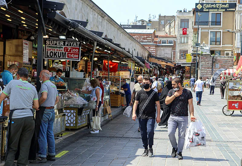 Koronavirüs vakalarında kritik artış! Yeni yasaklar gelebilir! - 1