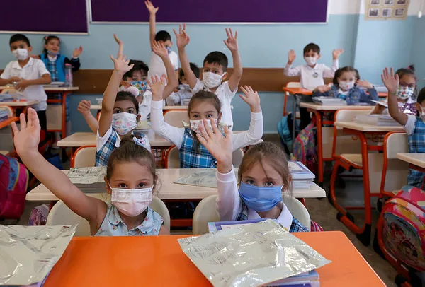Milli Eğitim Bakanı Mahmut Özer duyurdu! Kasımdan itibaren ücretsiz-3