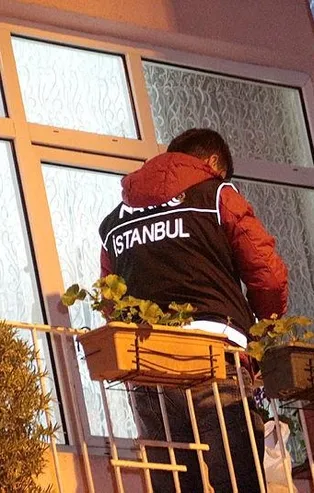 Youtuber kardeşlere uyuşturucudan gözaltı!