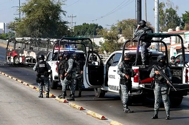 15 milyon dolarlık baş yere düştü! Kartel lideri öldürülünce ortalık savaş alanına döndü-6