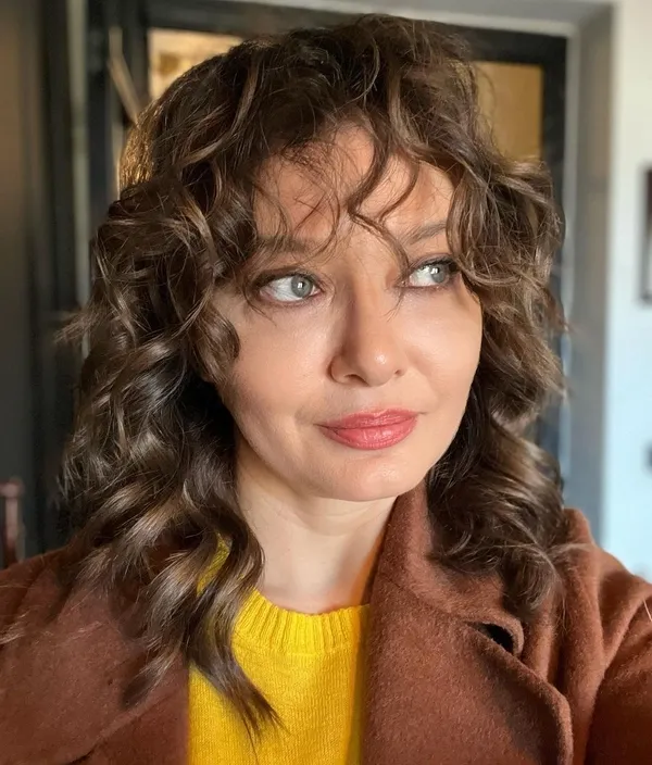 fren-yerine-gaza-basmisti-olumden-donen-nurgul-yesilcayin-saglik-durumu-hakkinda-yeni-aciklama-1647384384894.jpg Fren yerine gaza basmıştı! Ölümden dönen Nurgül Yeşilçay’ın sağlık durumu hakkında yeni açıklama!-6