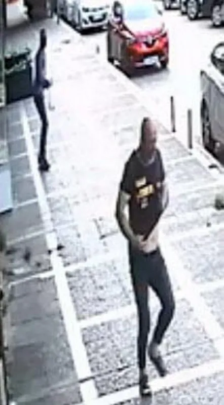 izmir-bucada-30-yillik-kuyumcu-kezzpli-saldiri-sonucu-sol-gozunu-kaybetti-1631280885608.jpg İzmir Buca'da 30 yıllık kuyumcu kezzaplı saldırı sonucu sol gözünü kaybetti-5