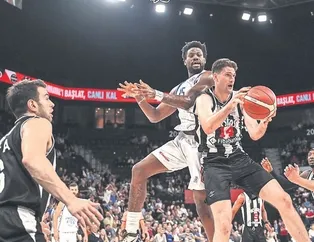 Efes seride öne geçti