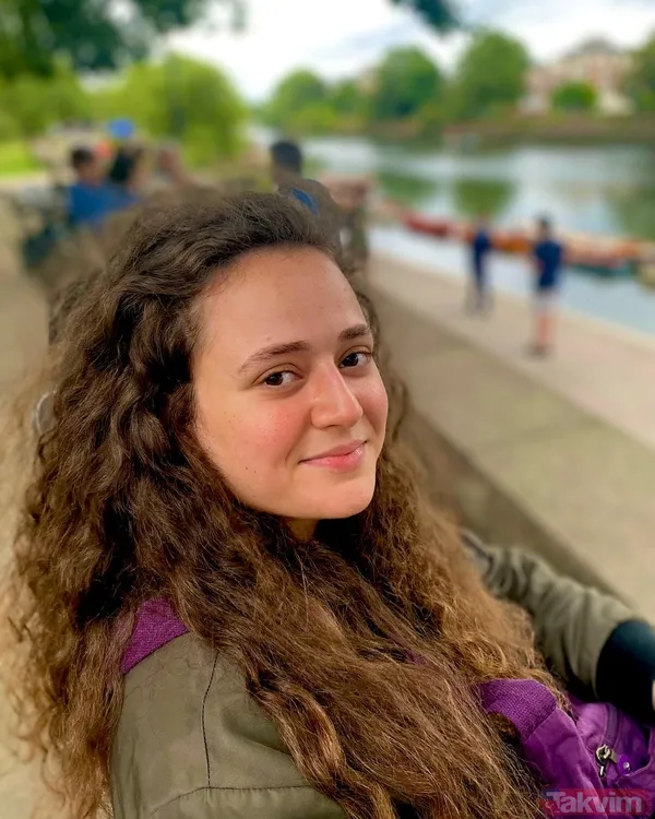 O da kendisi ve eşi gibi oyuncu... Kuruluş Orhan’ın Malhun Hatun’u Bennu Yıldırımlar’ın kızı bakın kim çıktı - 17