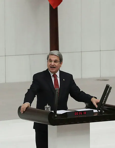 İYİ Partili Aytun Çıray’dan yeni gaf! Sosyal medyadan Deniz Baykal’ın öldüğü ile ilgili paylaşım yaptı sonra sonra sildi-3
