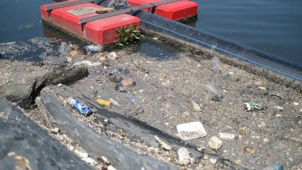 Haliç eski günlerine geri döndü! Vatandaşlar tedirgin: Haliç'ten çıkan çamuru Adalar'a döküyorlar-3