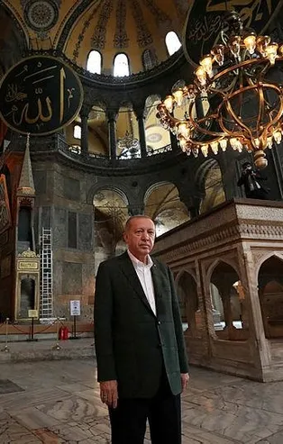 Son dakika: Başkan Erdoğan'dan ilk namaz öncesi Ayasofya Camii'nde inceleme