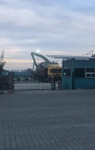 Osmaniye'de geri dönüşüm fabrikasında patlama!